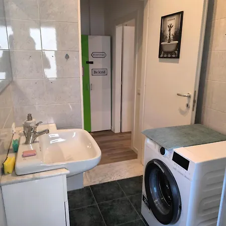 Apartamento Casa Salle-spazioso Bilocale Vicino Al Centro *