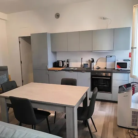 Casa Salle-spazioso Bilocale Vicino Al Centro Bérgamo