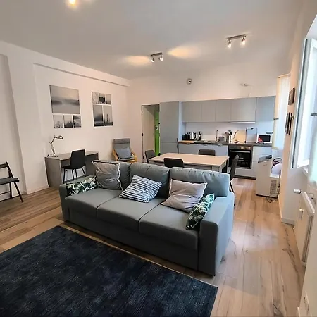 Apartamento Casa Salle-spazioso Bilocale Vicino Al Centro *