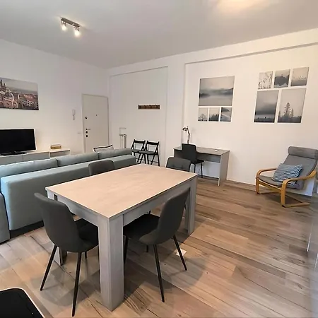 Apartamento Casa Salle-spazioso Bilocale Vicino Al Centro *