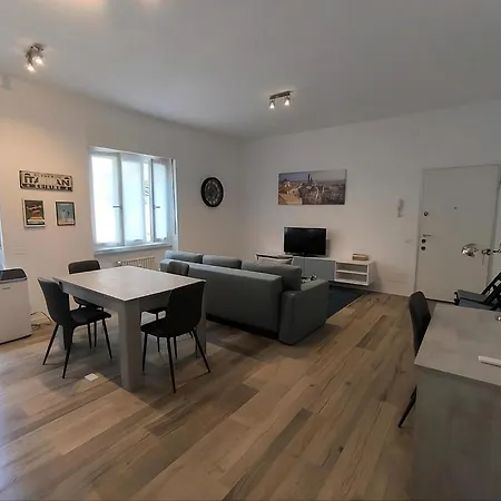 Casa Salle-spazioso Bilocale Vicino Al Centro * Bérgamo